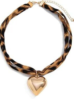 New Boho Necklace Leopard Print with Chunky Golden Heart Pendant Trendy Jewelry